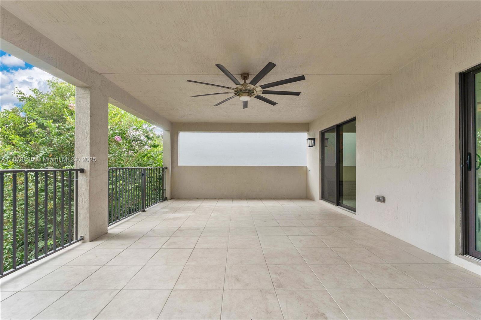 RESIDENCES AT PALM AIRE - Residential