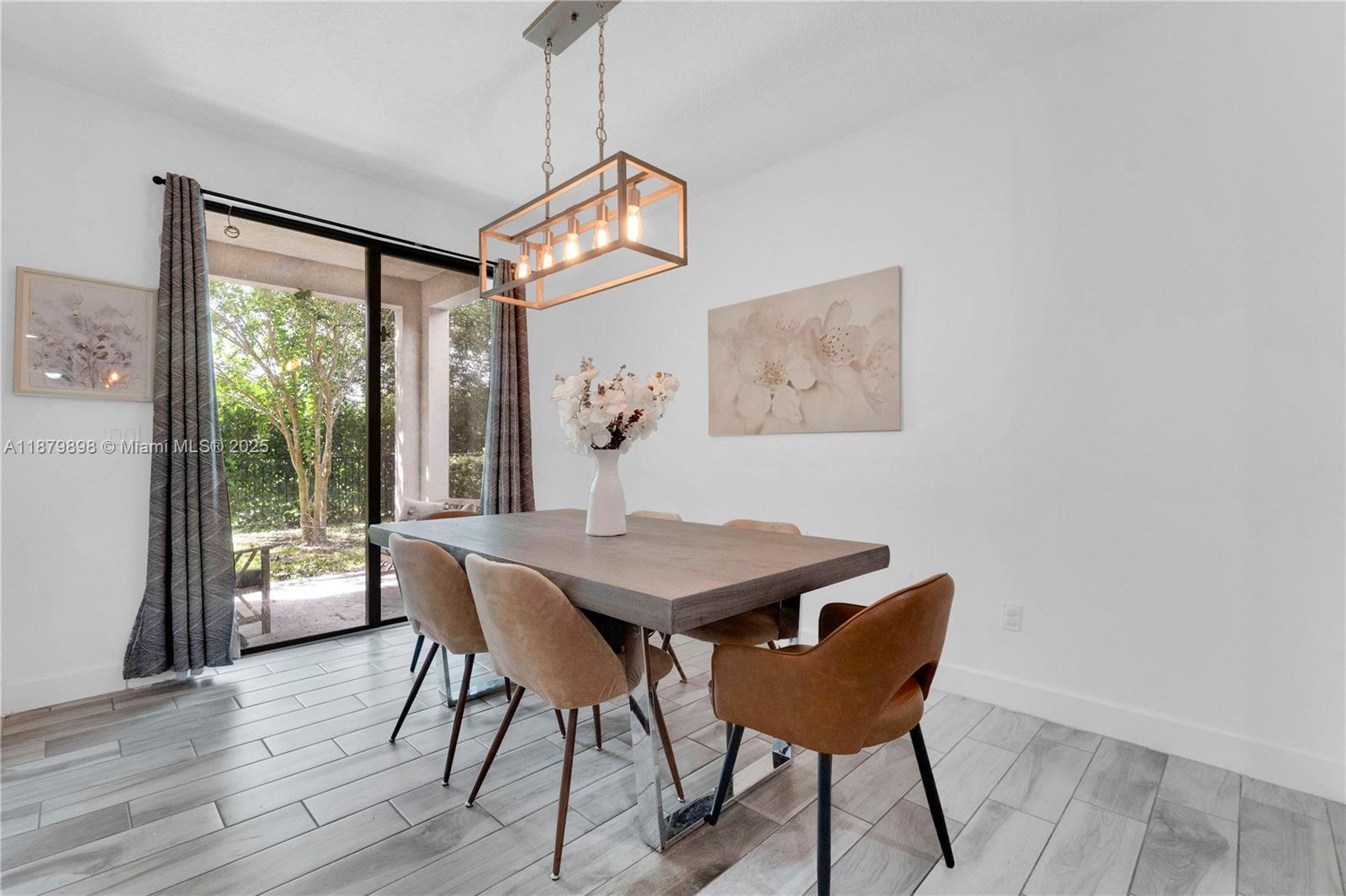 RESIDENCES AT PALM AIRE - Residential