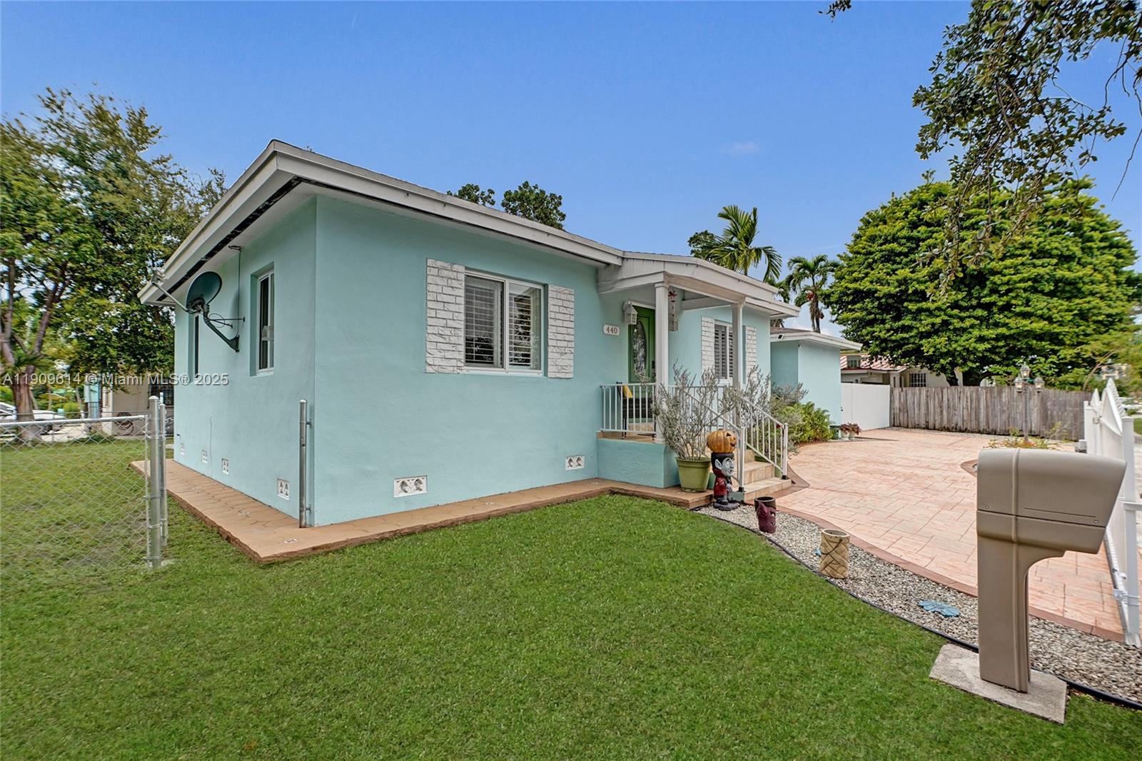 DURHAM TERRACE - Residential