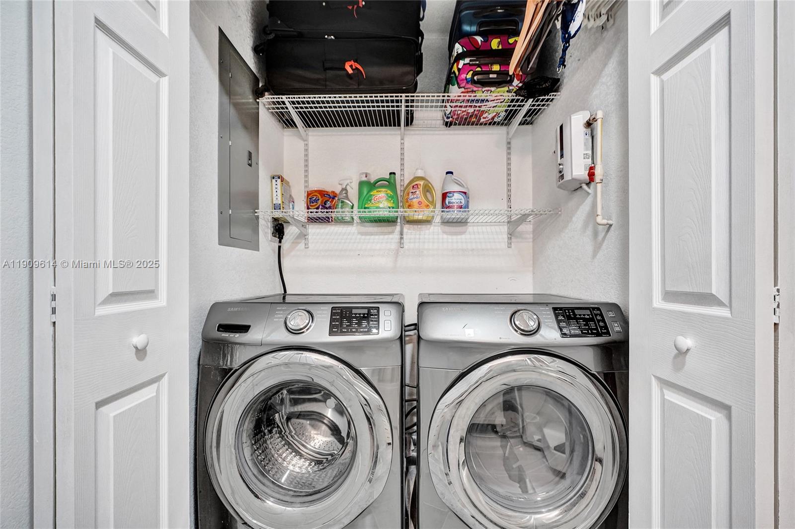 DURHAM TERRACE - Residential