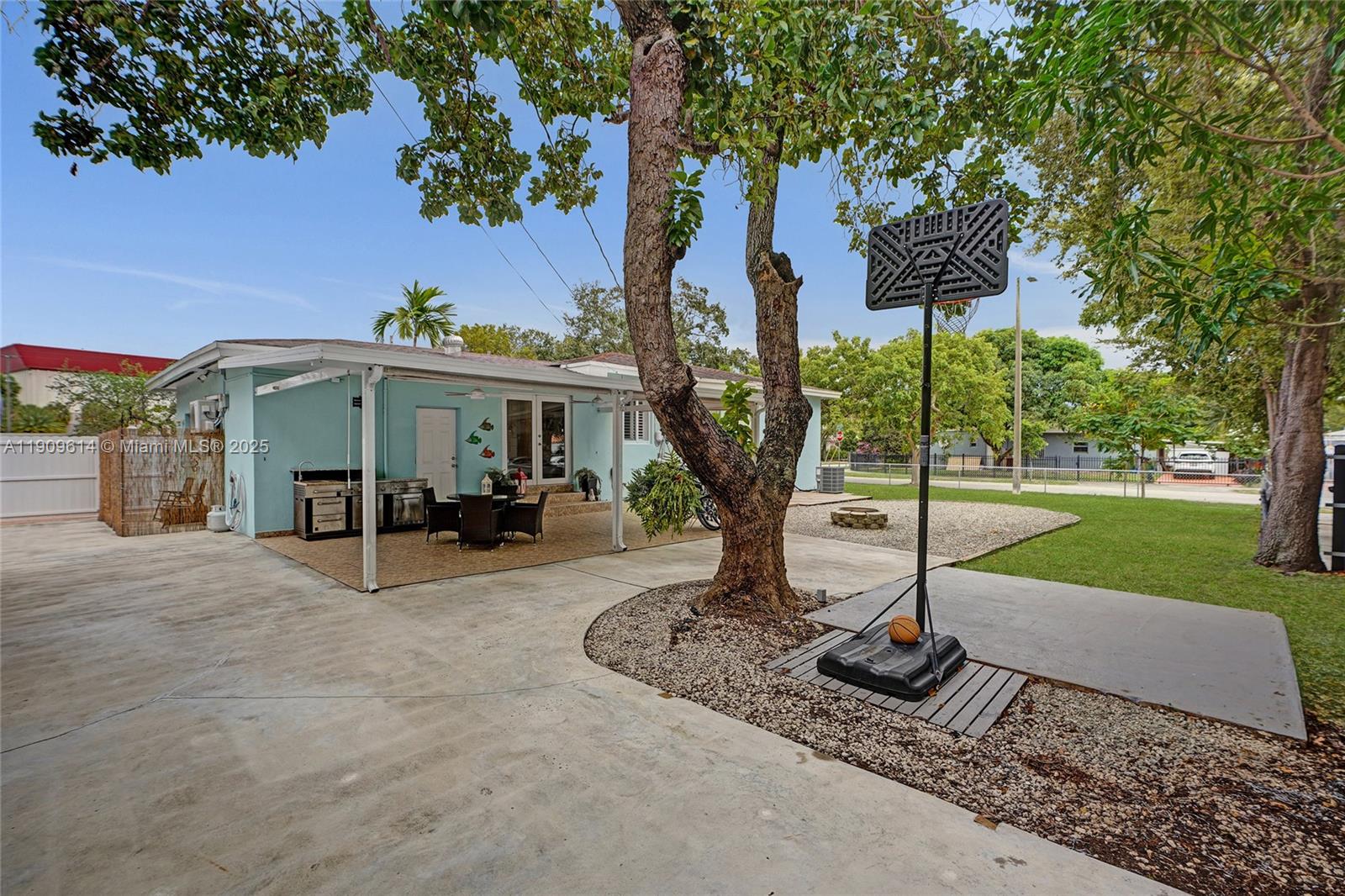 DURHAM TERRACE - Residential