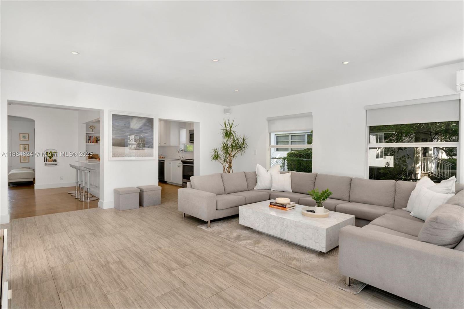 NAUTILUS EXTENSION 4TH - Residential