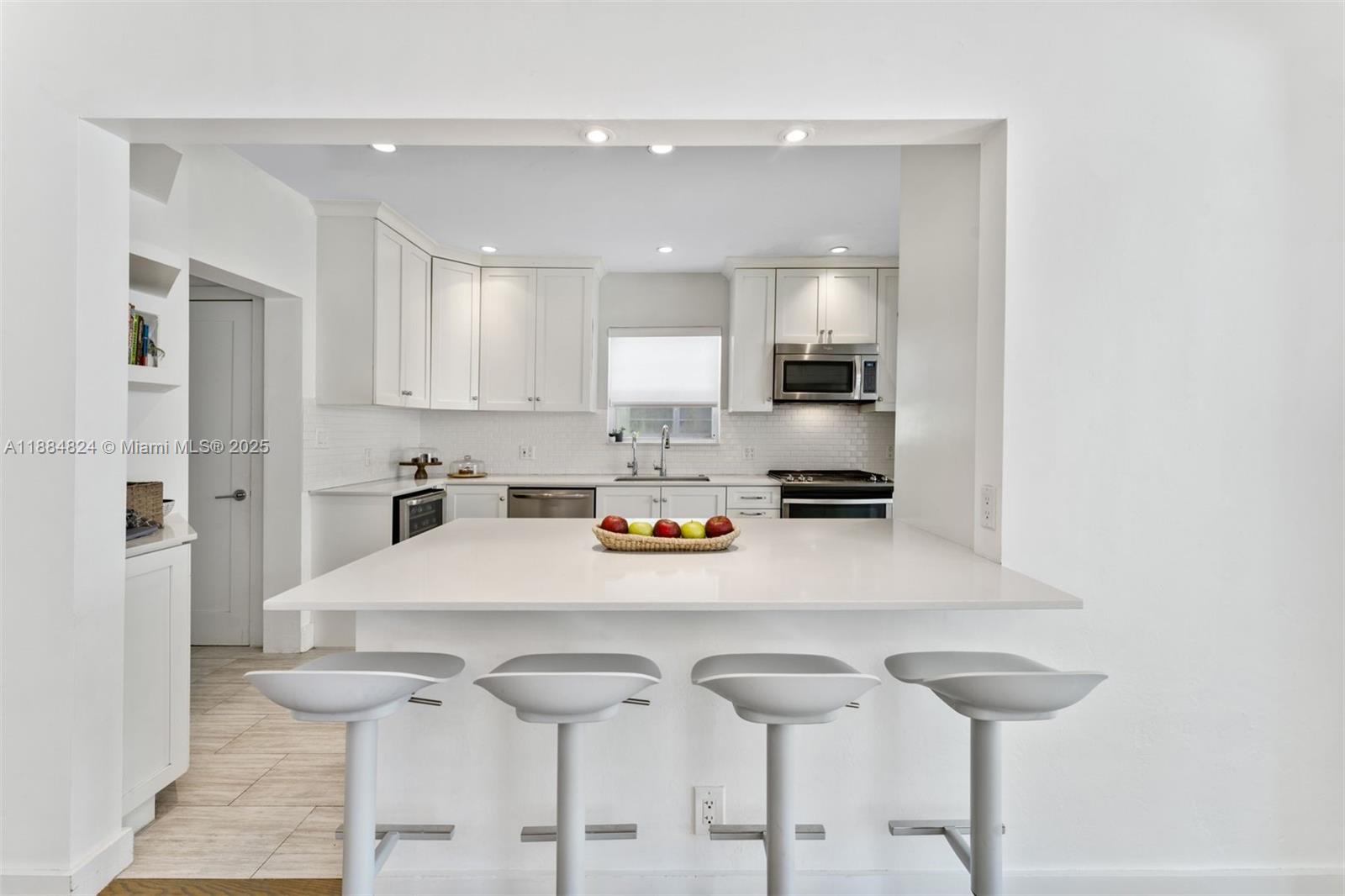 NAUTILUS EXTENSION 4TH - Residential