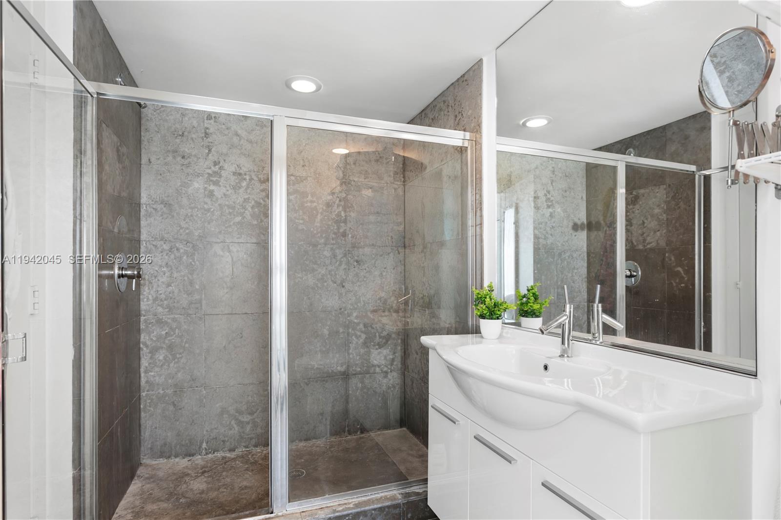 ICON BRICKELL NO TWO - Residential Lease