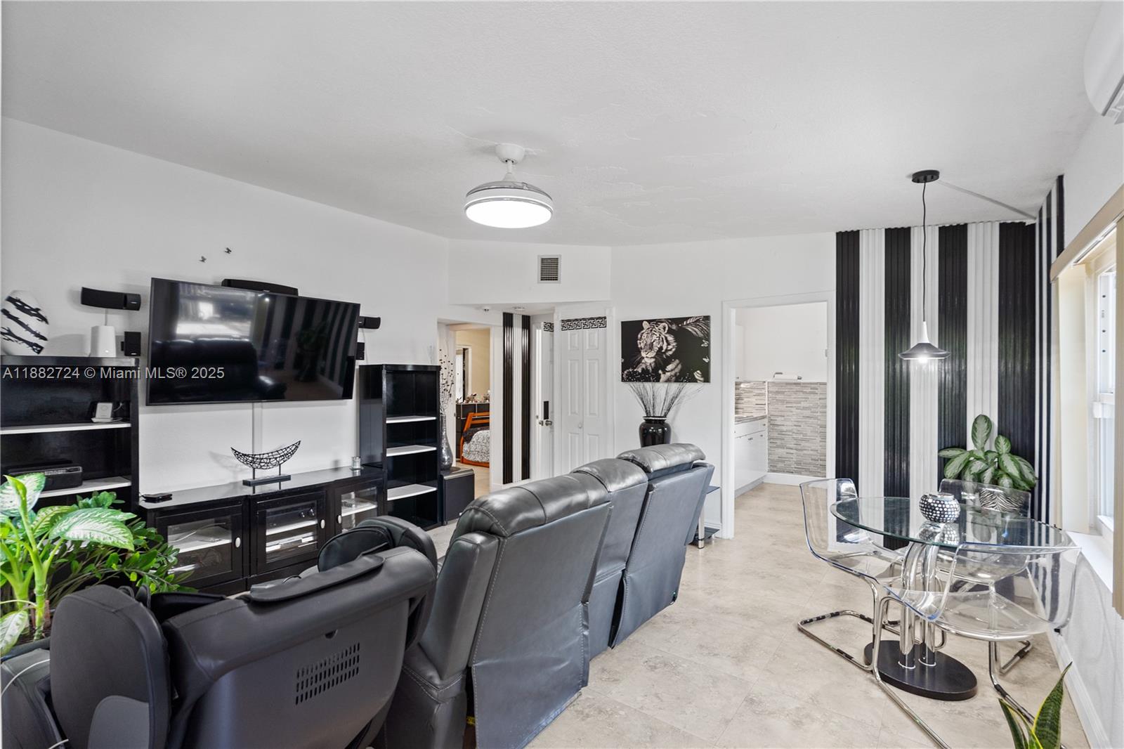 NICHOLS HEIGHTS ADDN - Residential