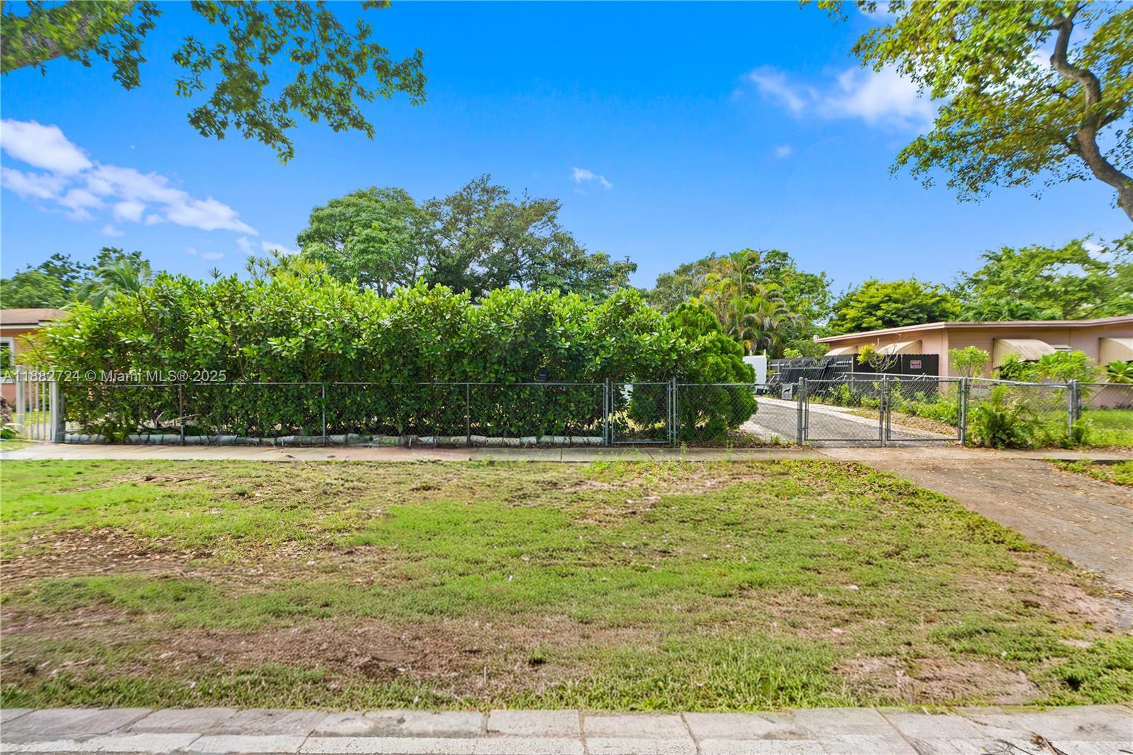NICHOLS HEIGHTS ADDN - Residential