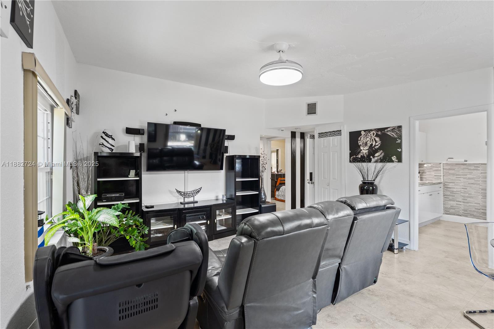 NICHOLS HEIGHTS ADDN - Residential