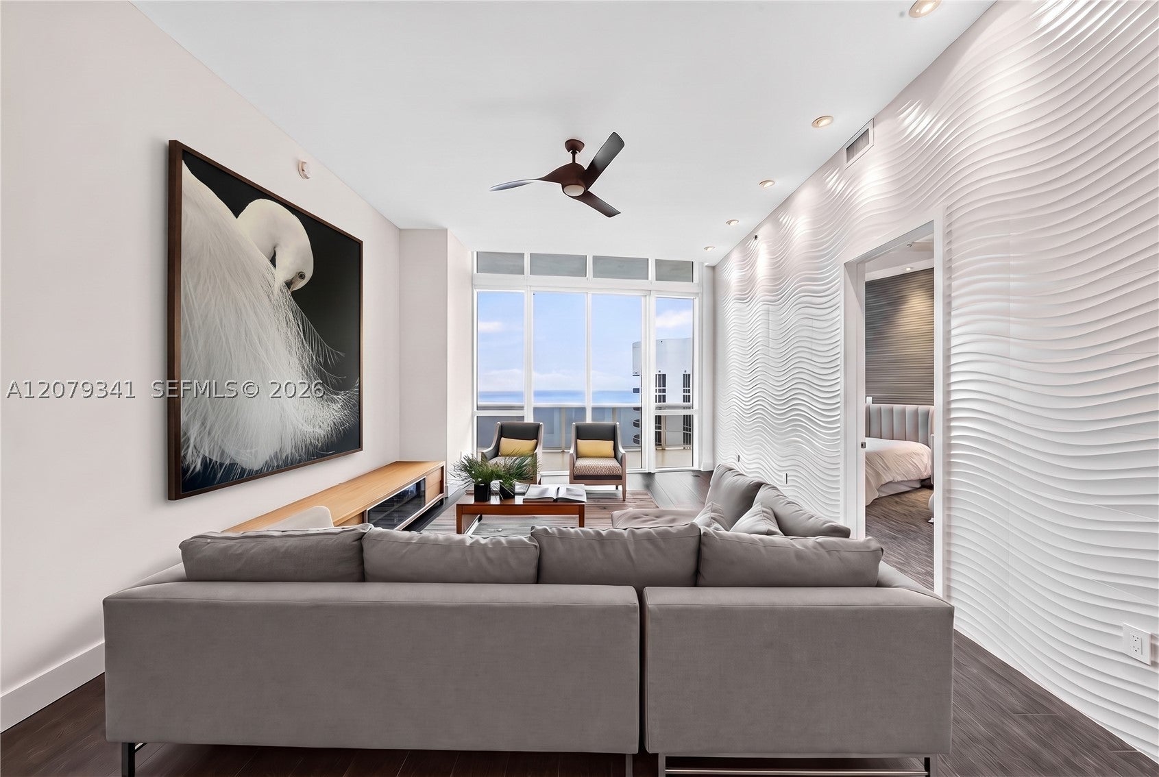 16001 Collins Ave PH 4307