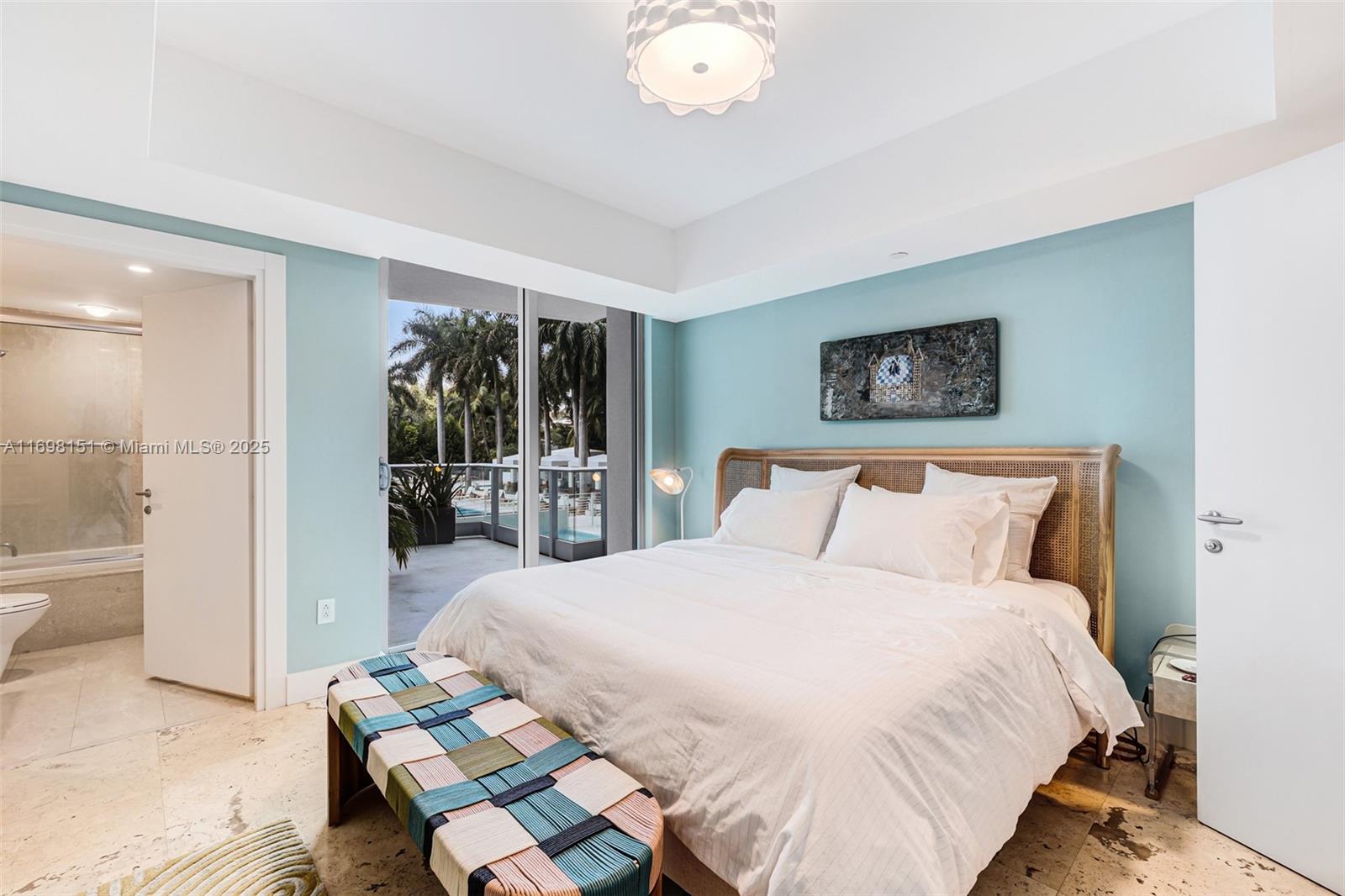 GROVENOR HOUSE CONDO - Residential