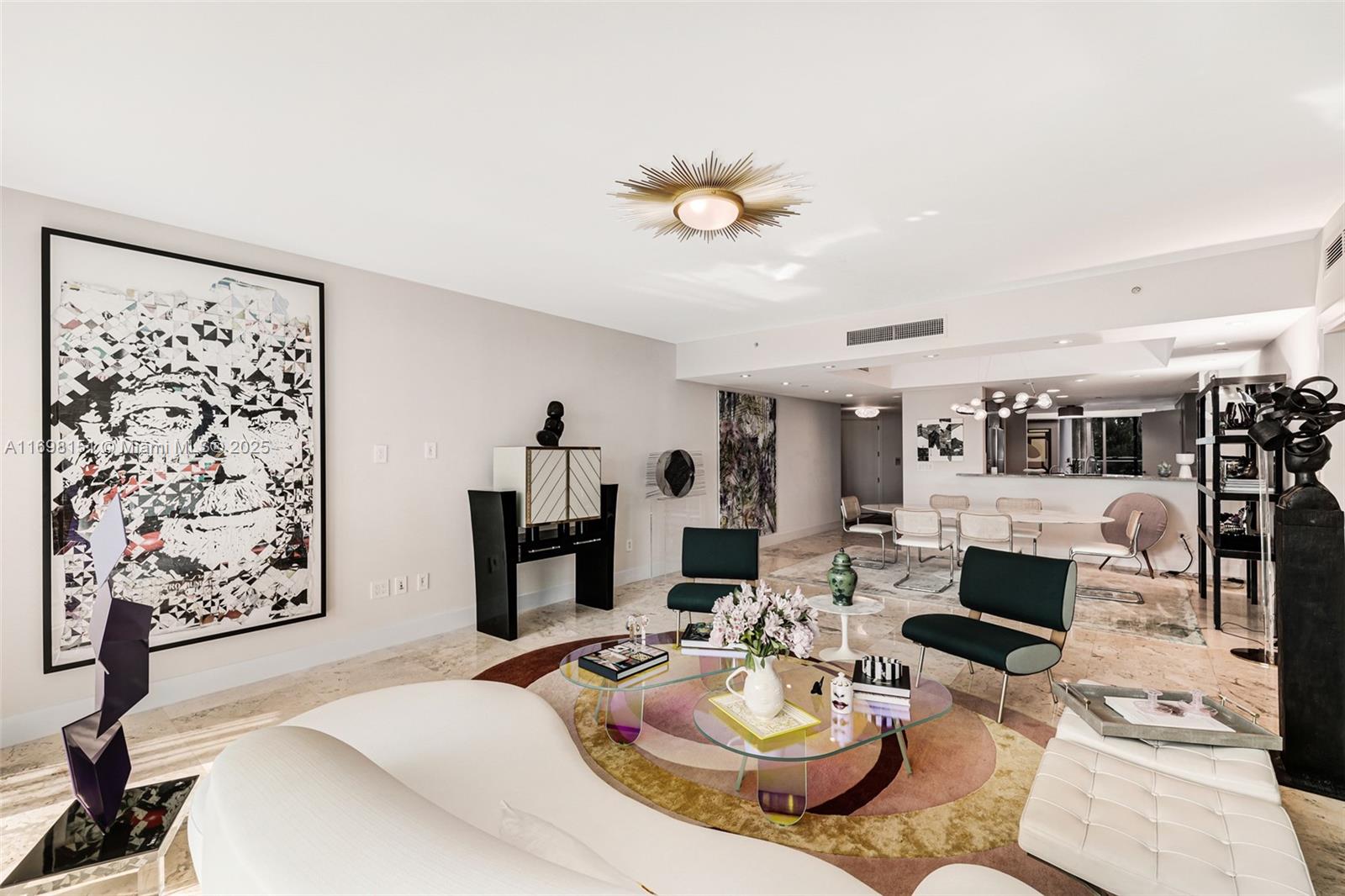GROVENOR HOUSE CONDO - Residential