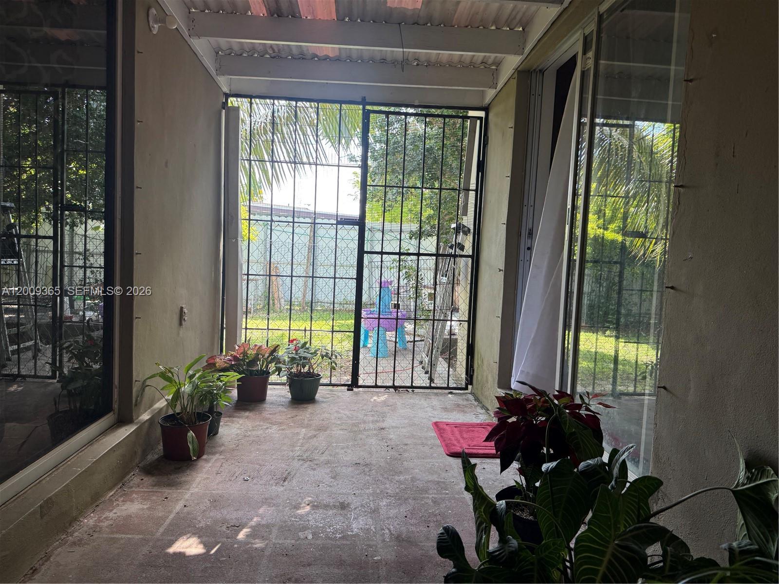 MEADOW WOOD MANOR SEC 4 - Residential