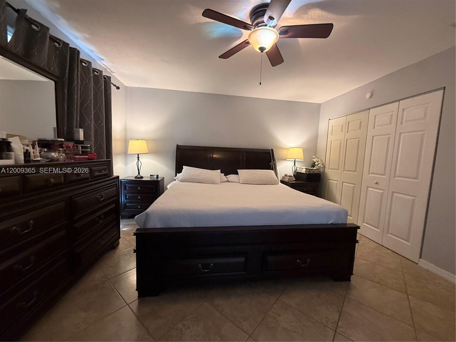 MEADOW WOOD MANOR SEC 4 - Residential