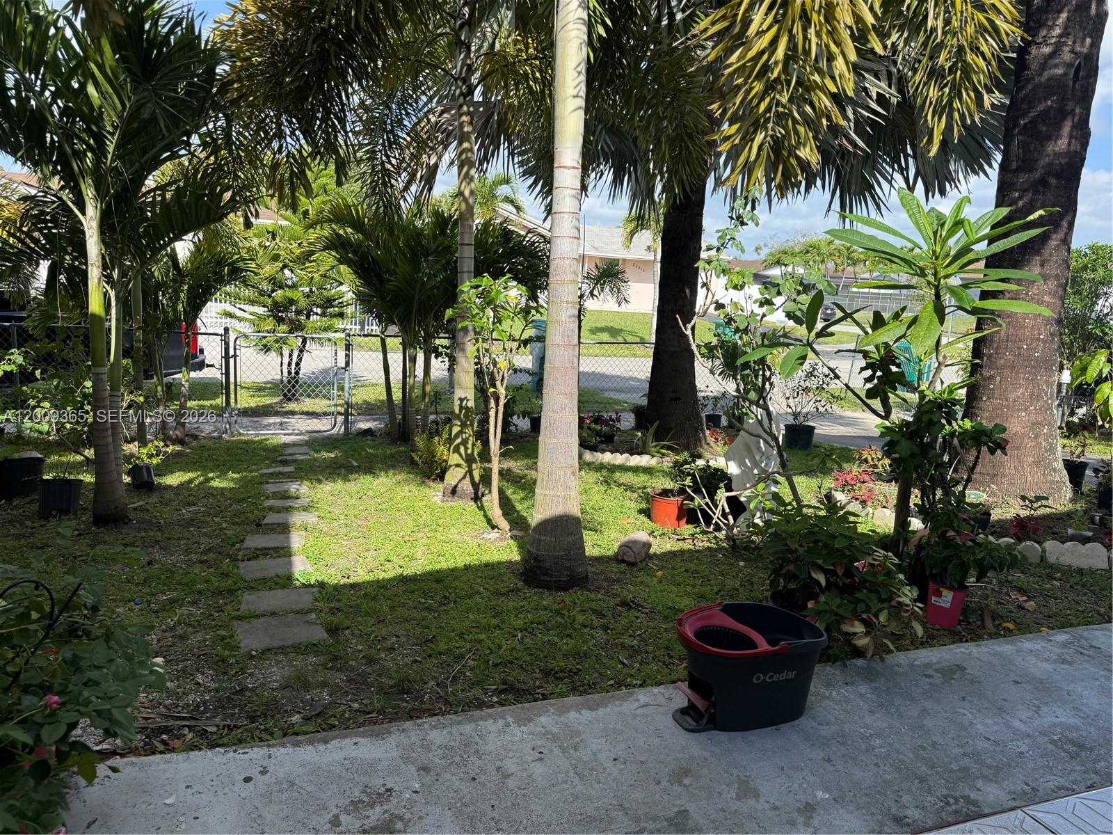 MEADOW WOOD MANOR SEC 4 - Residential