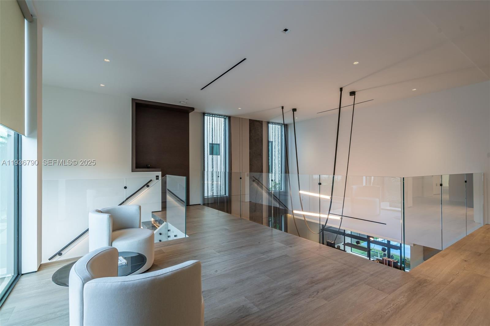 GRAND FLORIDIAN ESTATES - Residential