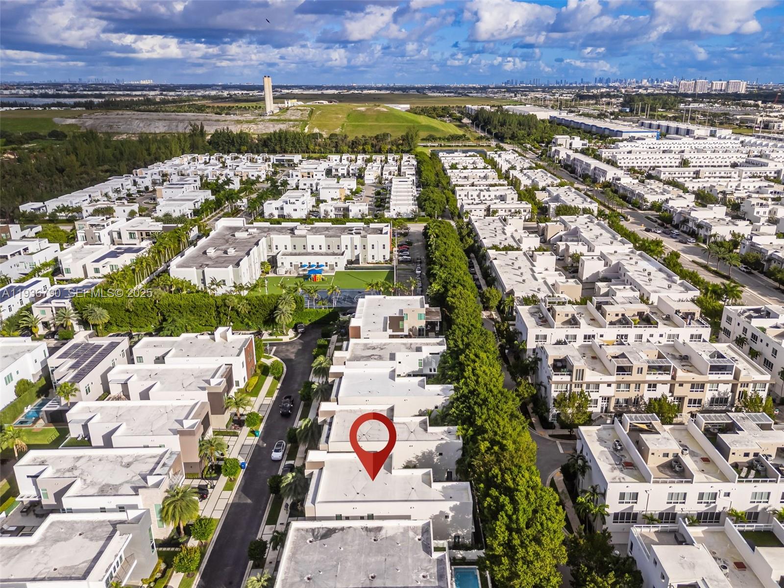 GRAND FLORIDIAN ESTATES - Residential