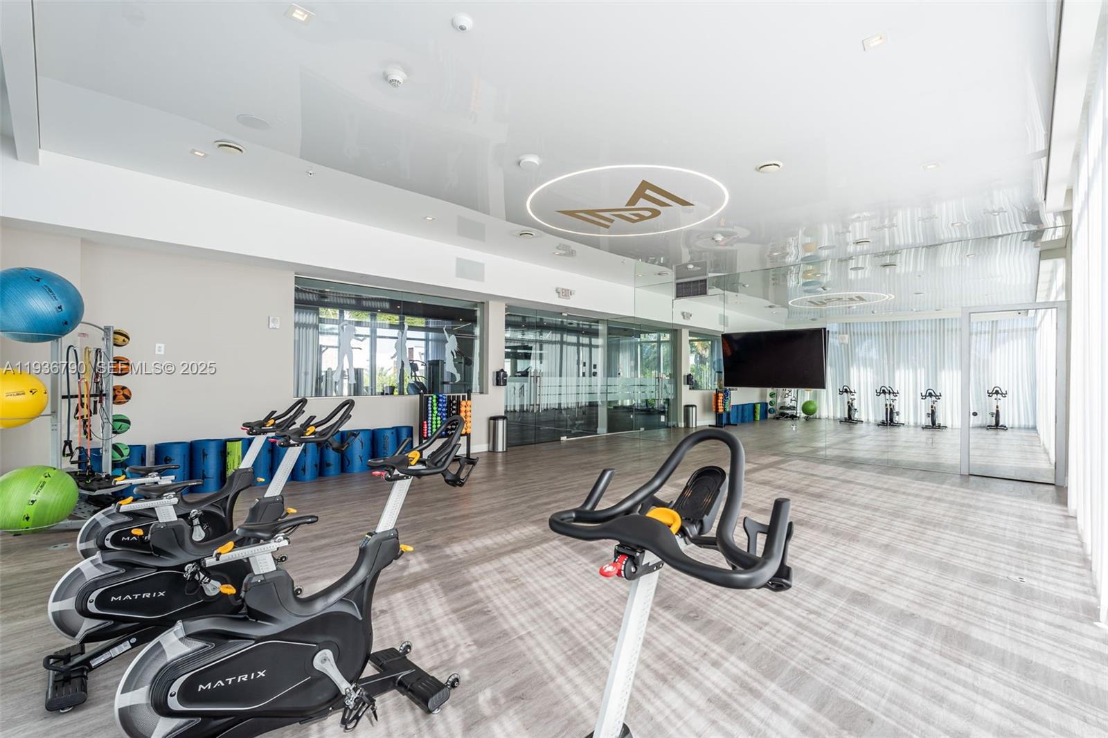 GRAND FLORIDIAN ESTATES - Residential