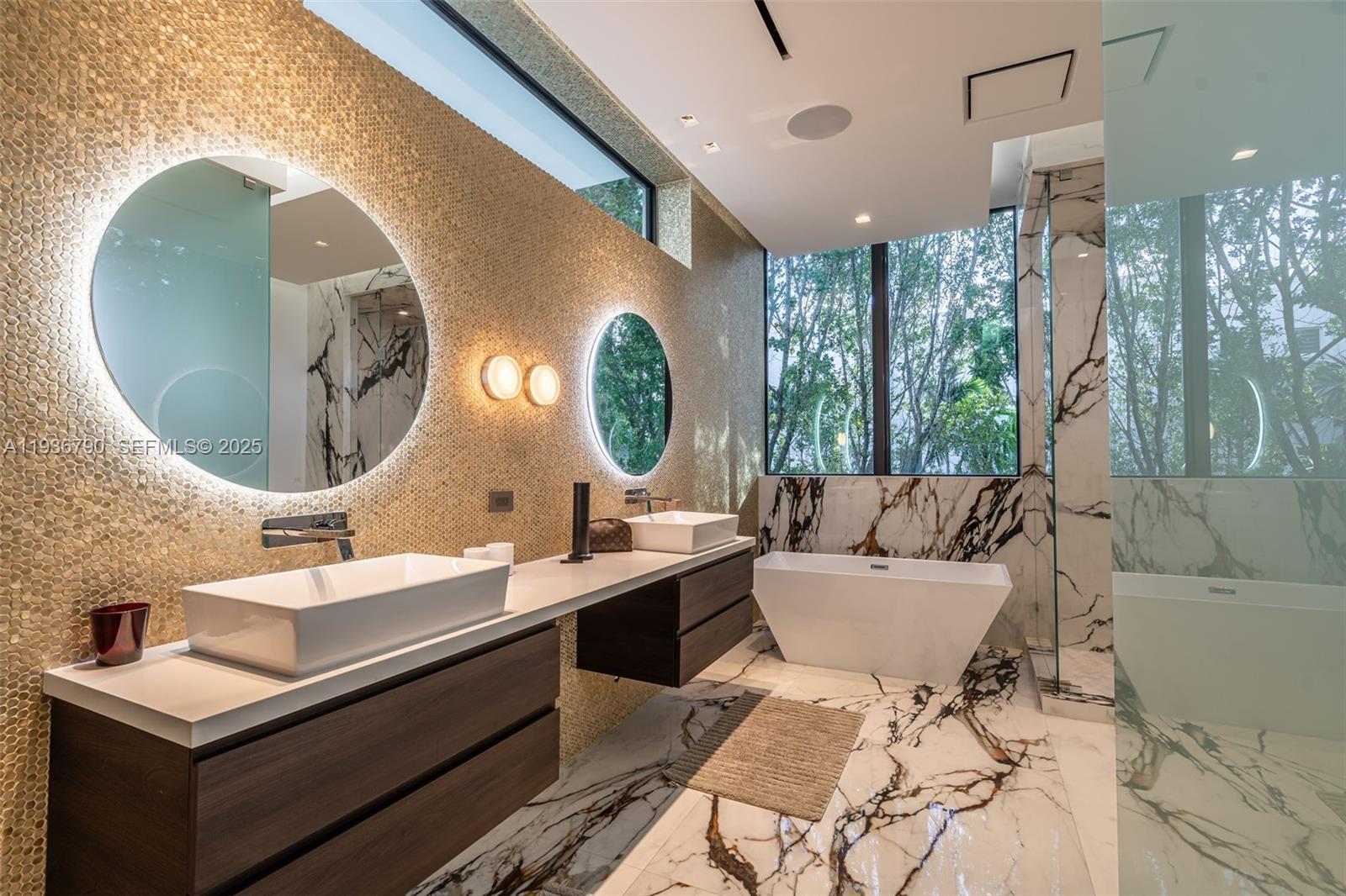 GRAND FLORIDIAN ESTATES - Residential