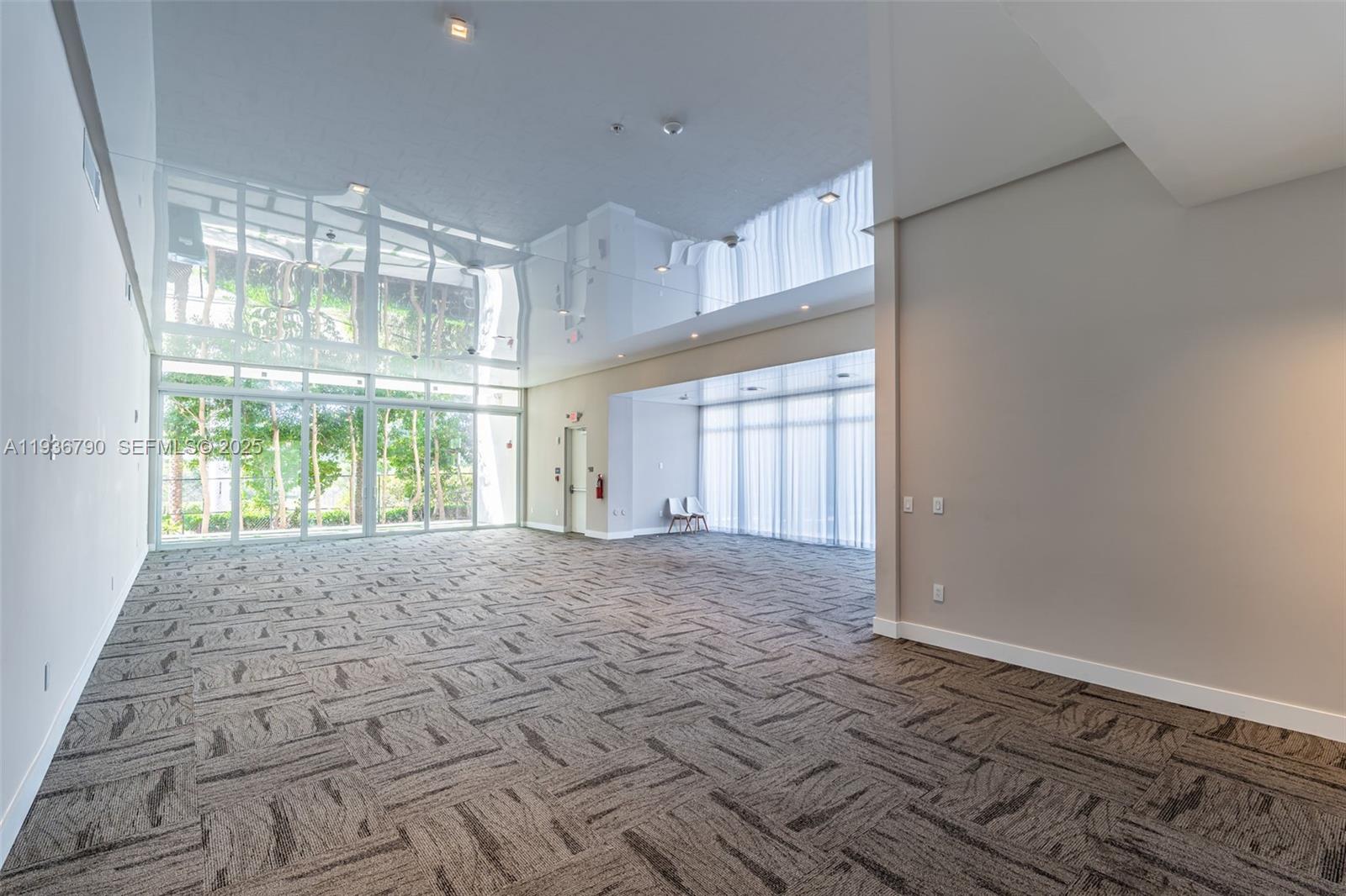 GRAND FLORIDIAN ESTATES - Residential