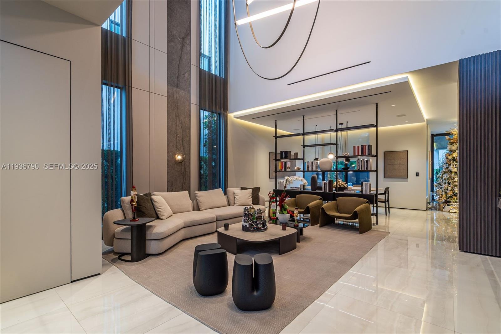 GRAND FLORIDIAN ESTATES - Residential