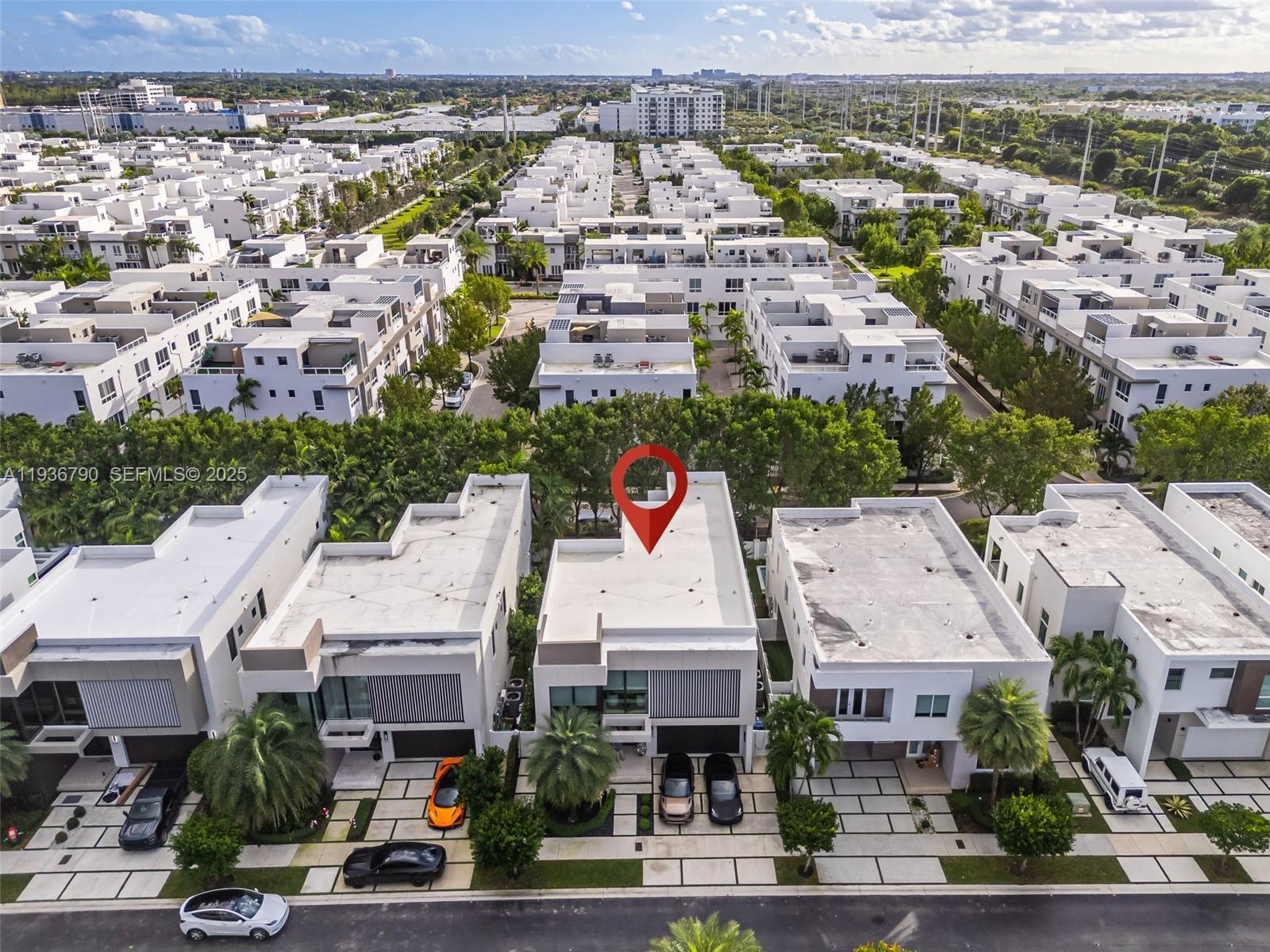 GRAND FLORIDIAN ESTATES - Residential