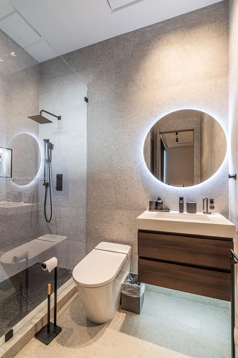 GRAND FLORIDIAN ESTATES - Residential