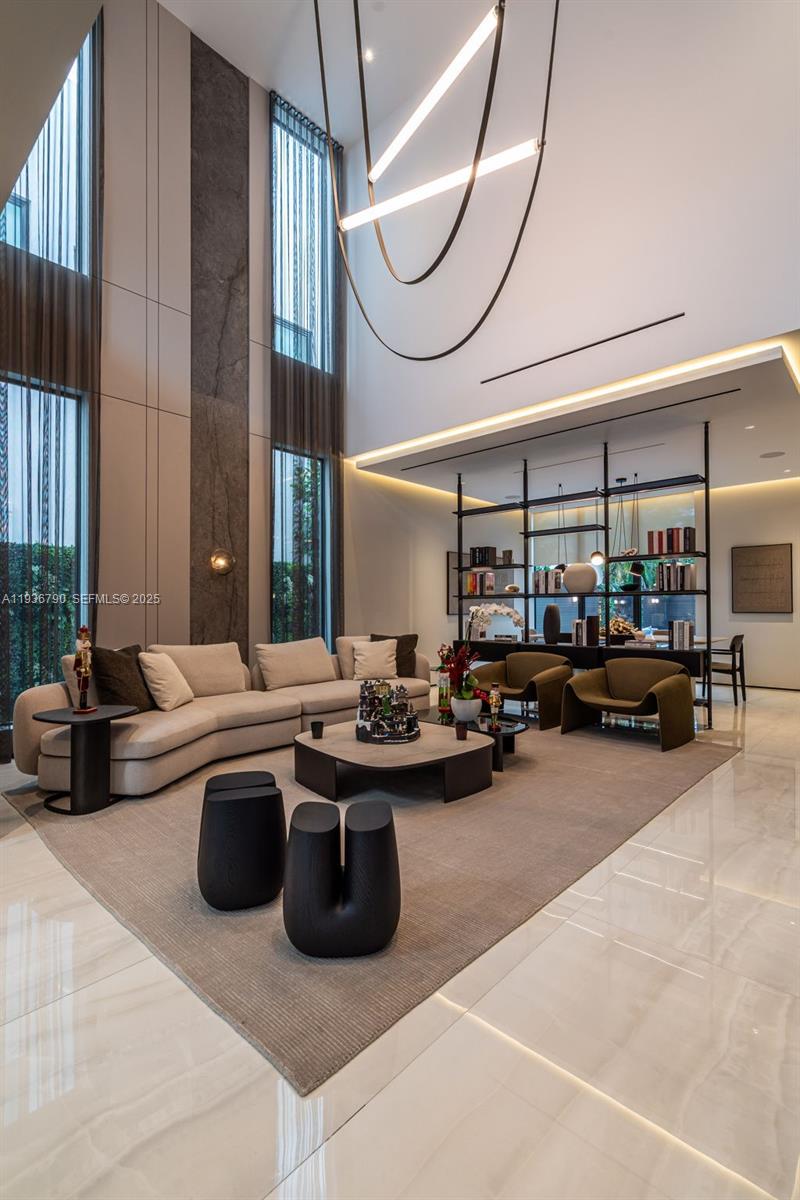 GRAND FLORIDIAN ESTATES - Residential