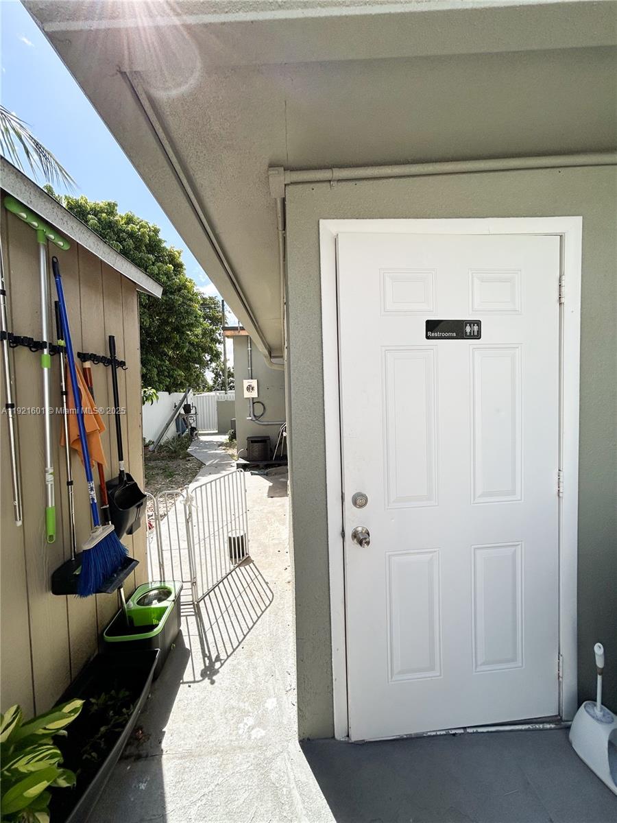 PALM SPRINGS SEC 4 - 5TH - Residential