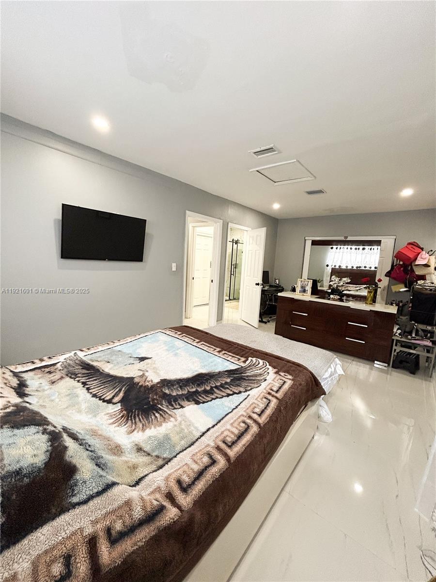 PALM SPRINGS SEC 4 - 5TH - Residential