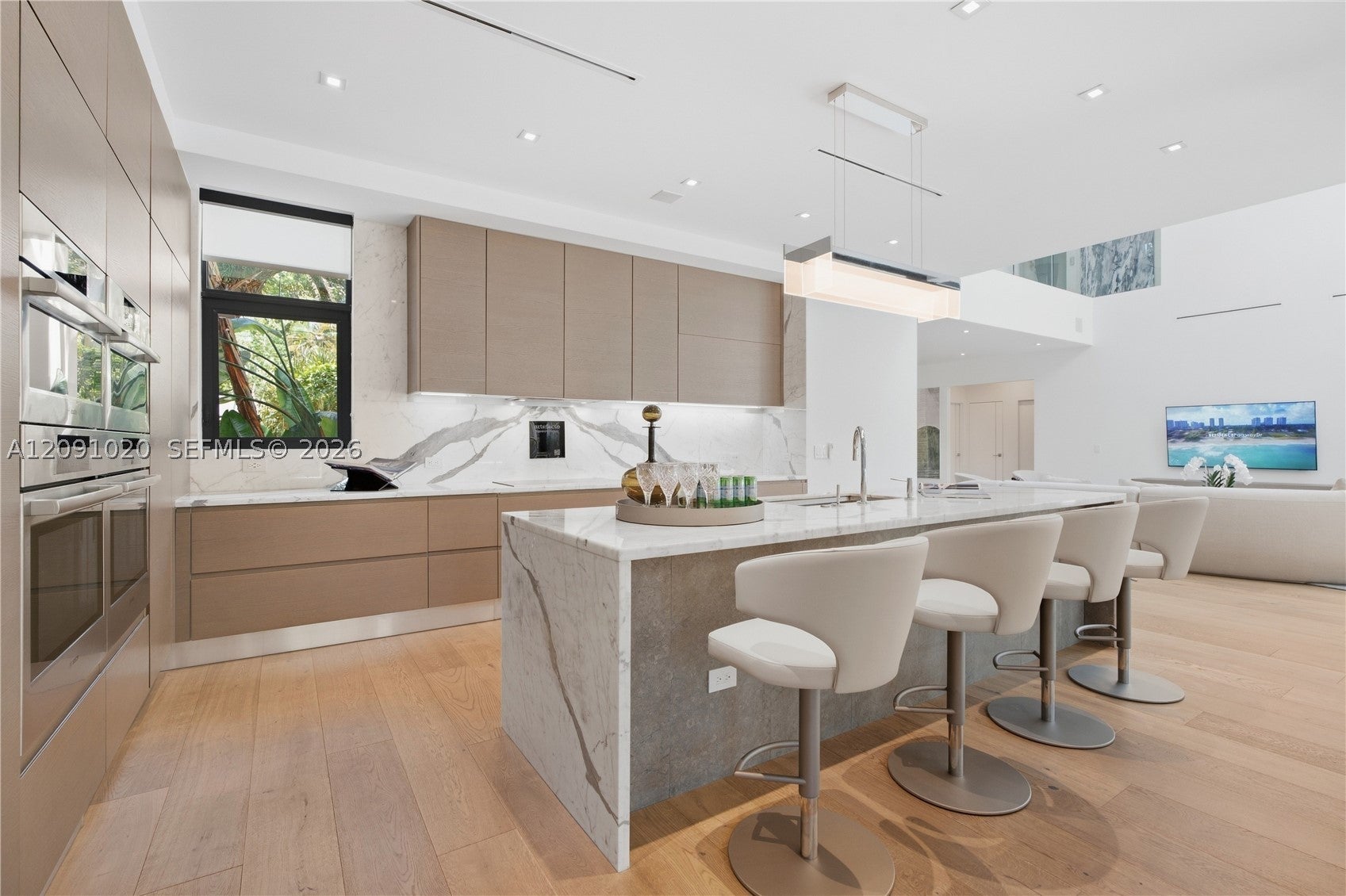 2803 Crystal Ct