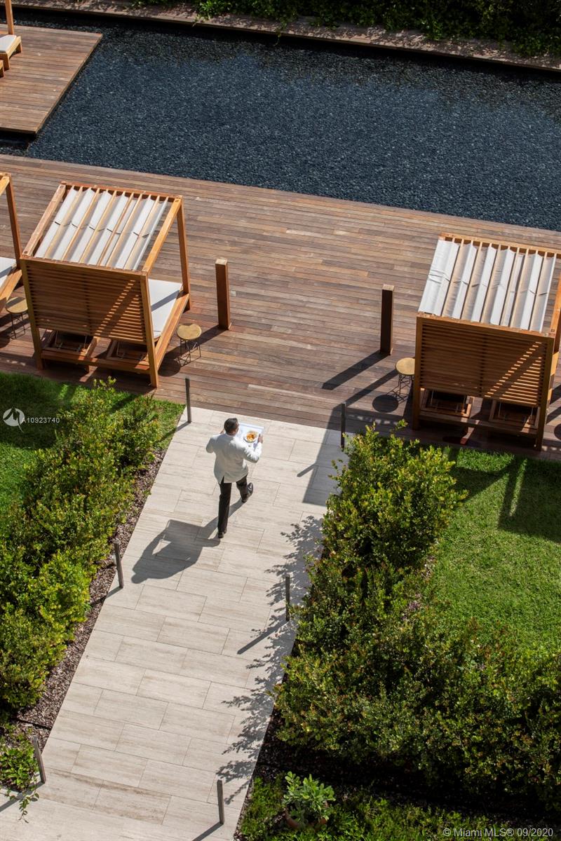 Arte Surfside - Residential