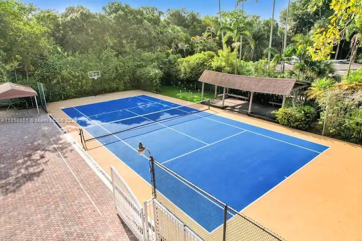 RIVER LANDS - Residential Lease