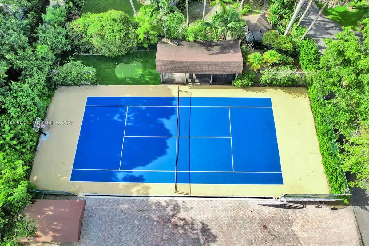 RIVER LANDS - Residential Lease