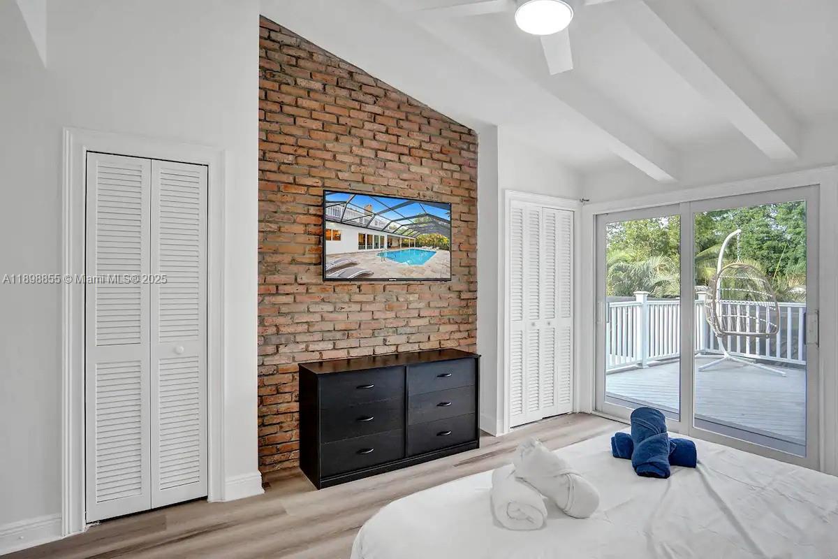 RIVER LANDS - Residential Lease