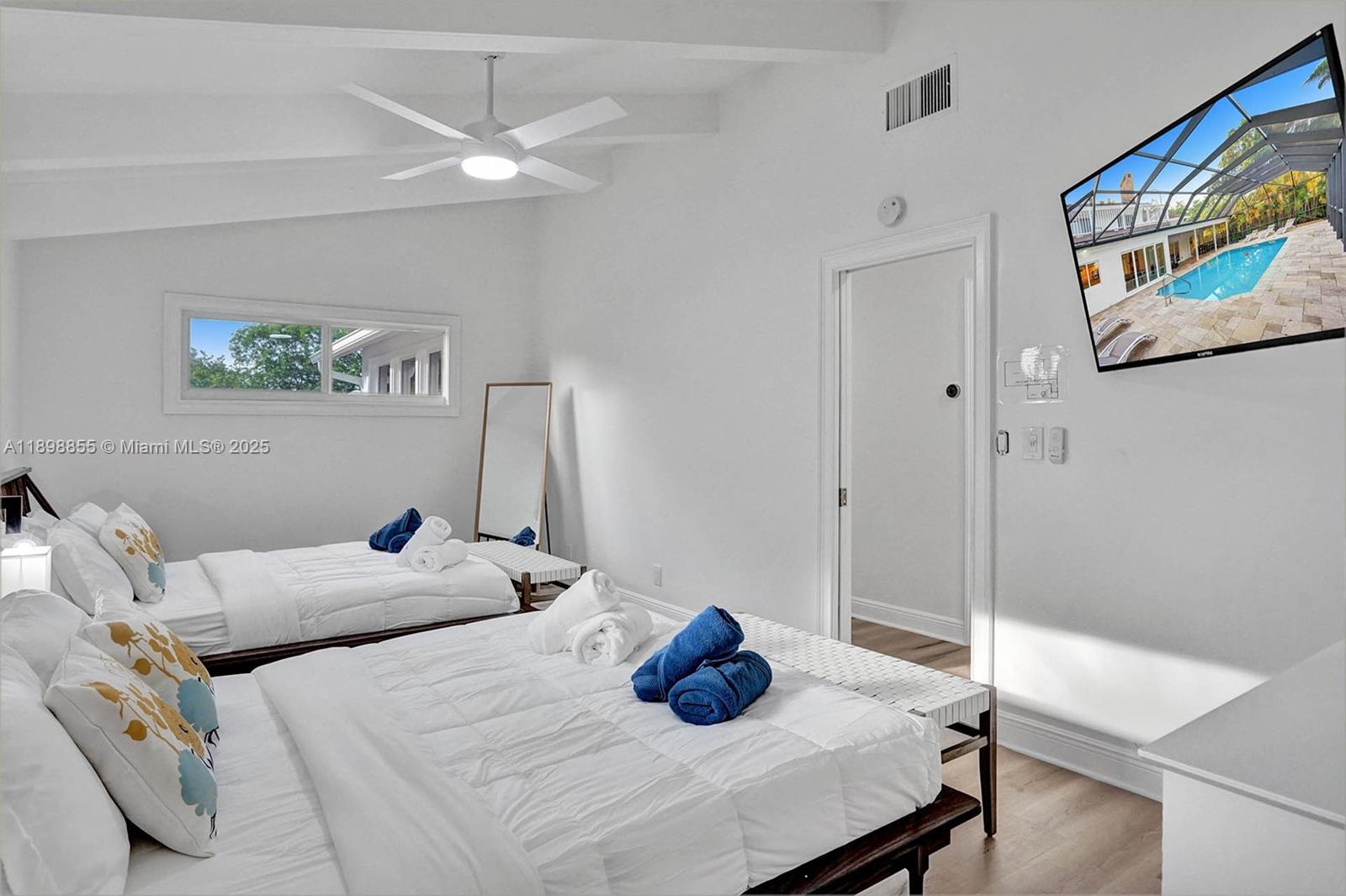 RIVER LANDS - Residential Lease