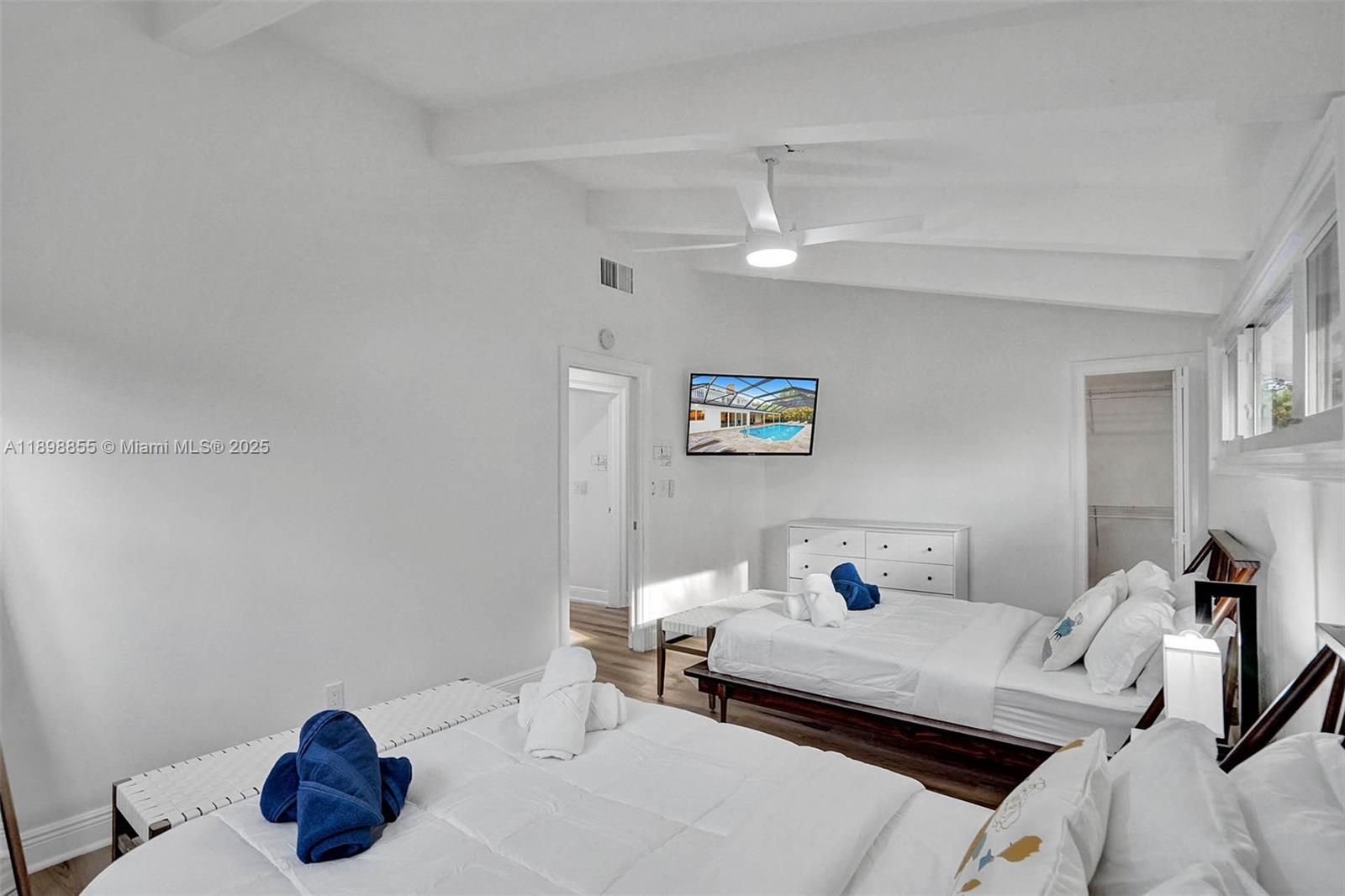 RIVER LANDS - Residential Lease