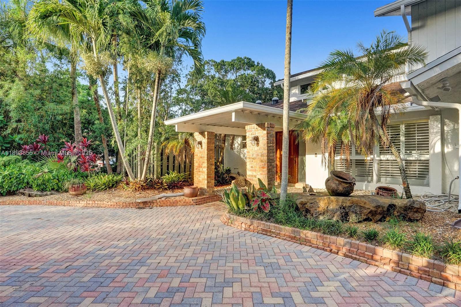 RIVER LANDS - Residential Lease