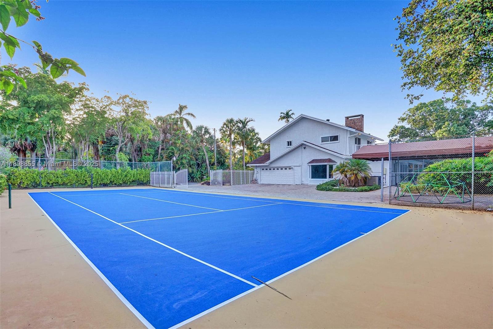 RIVER LANDS - Residential Lease