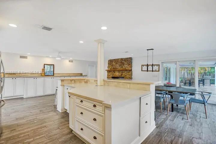 RIVER LANDS - Residential Lease