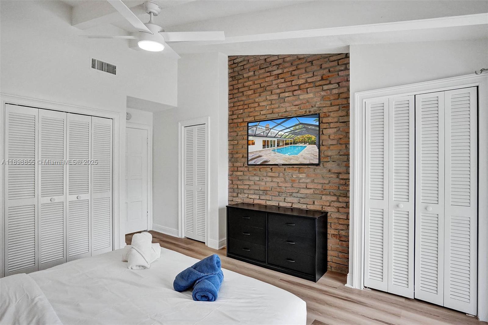 RIVER LANDS - Residential Lease