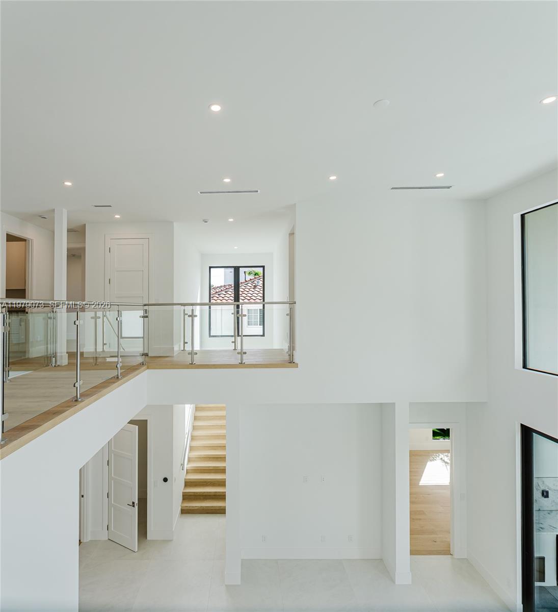 BOCA VILLAS SEC B - Residential Lease