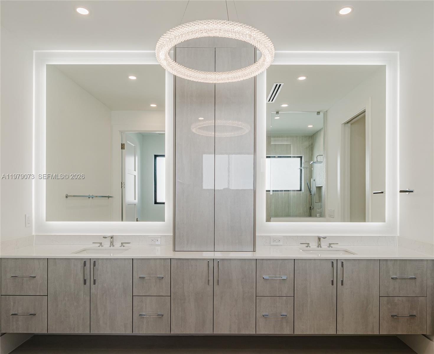 BOCA VILLAS SEC B - Residential Lease