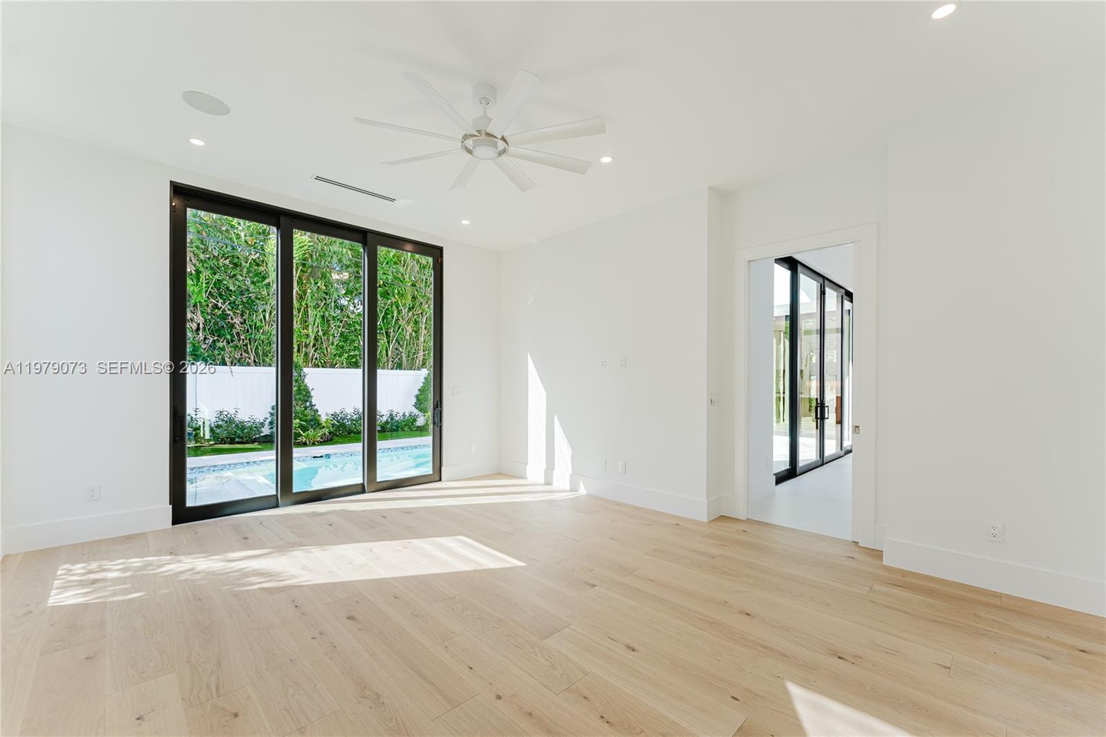 BOCA VILLAS SEC B - Residential Lease