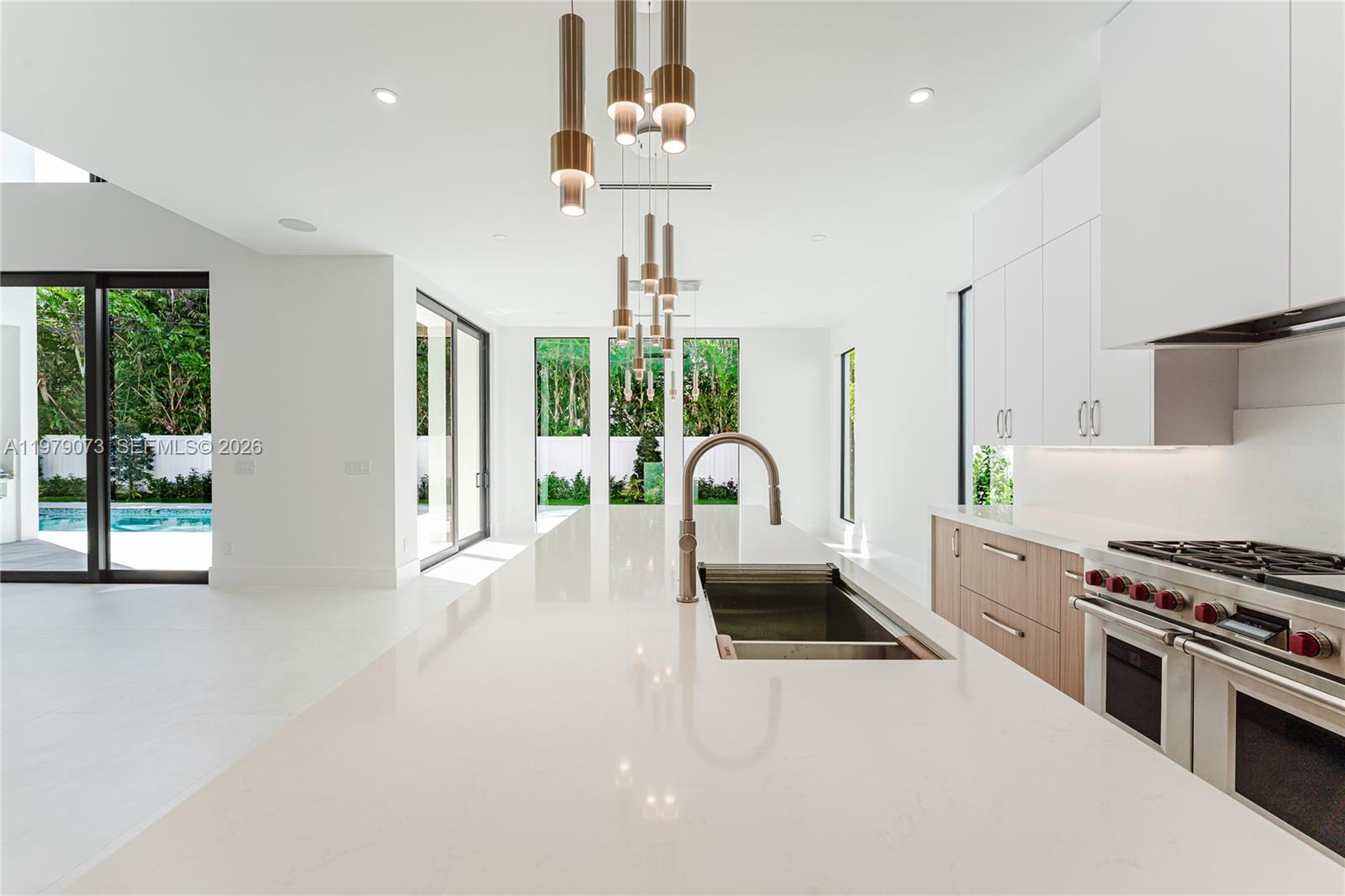 BOCA VILLAS SEC B - Residential Lease