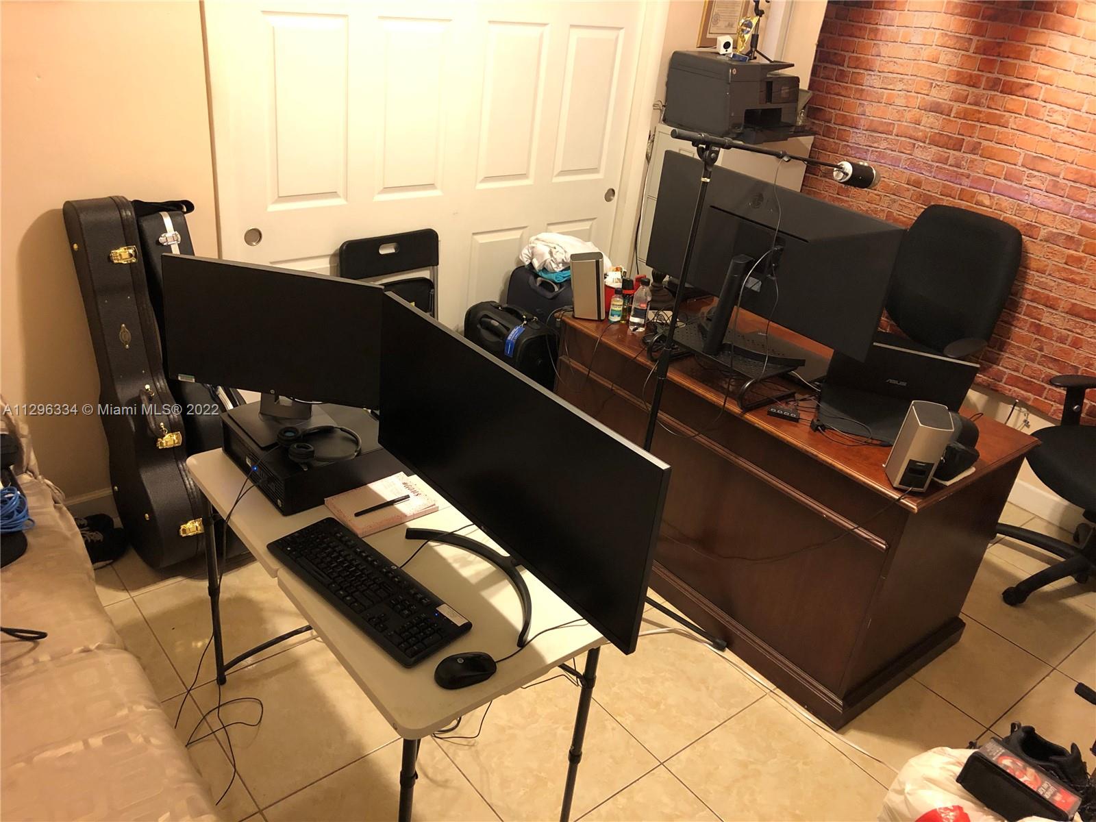 MIRAMAR PARK FOURTH ADD - Residential Lease