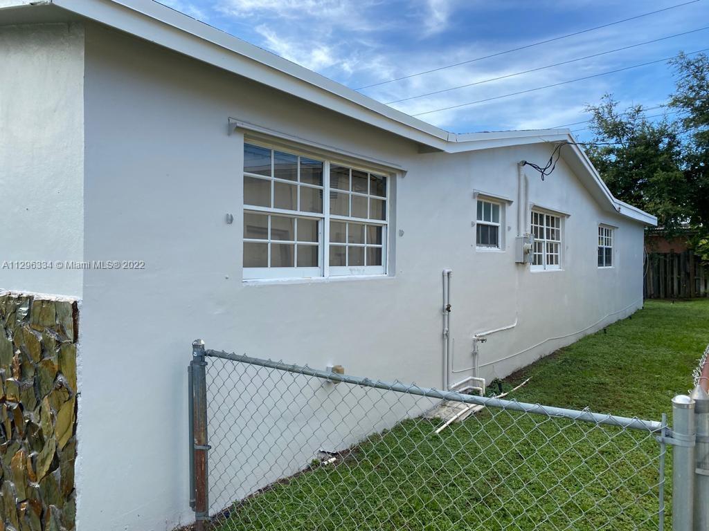 MIRAMAR PARK FOURTH ADD - Residential Lease