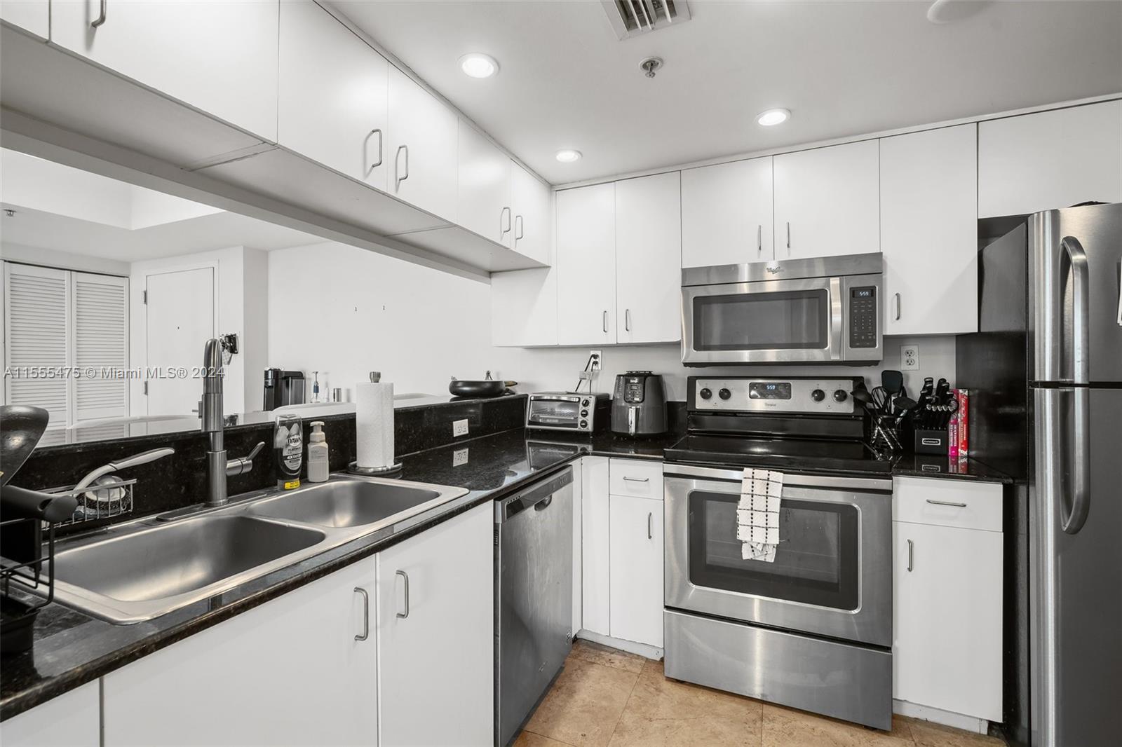 THE FLORIDIAN CONDO - Residential