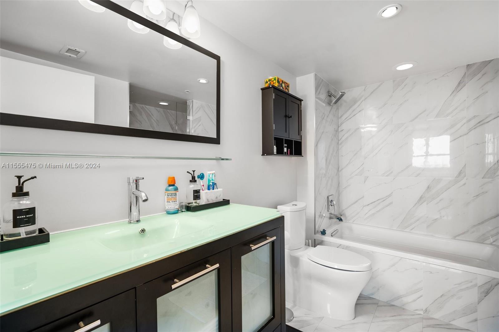 THE FLORIDIAN CONDO - Residential