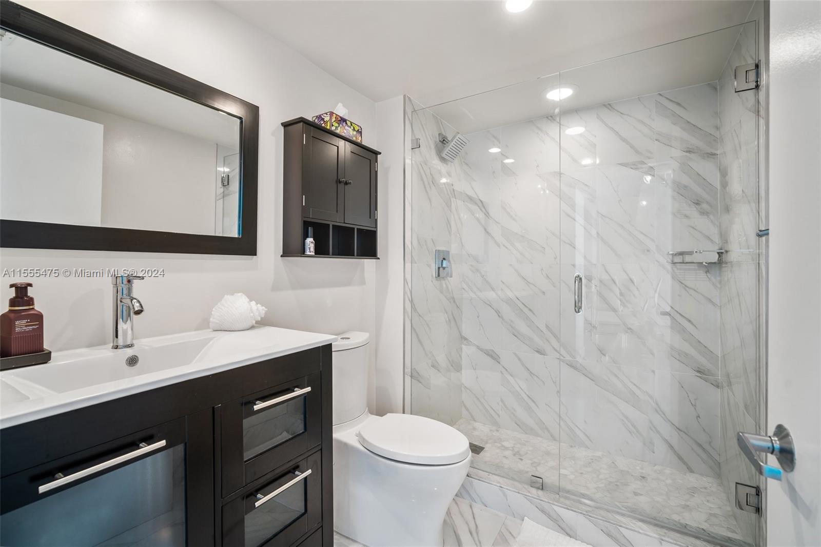 THE FLORIDIAN CONDO - Residential