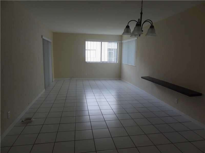 RACQUET CLUB AT BONAVENTU - Residential Lease