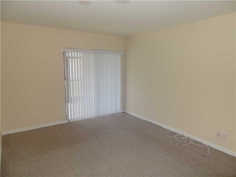 RACQUET CLUB AT BONAVENTU - Residential Lease